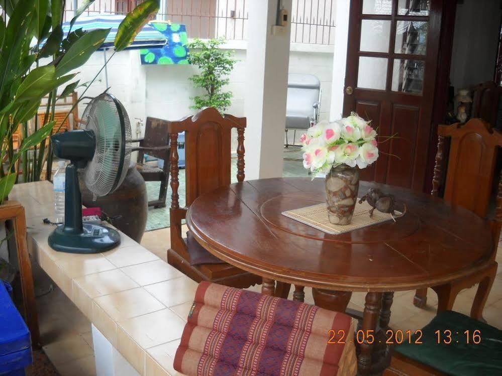 Sri Krung Guest House プラナコーン・シー・アユタヤ エクステリア 写真