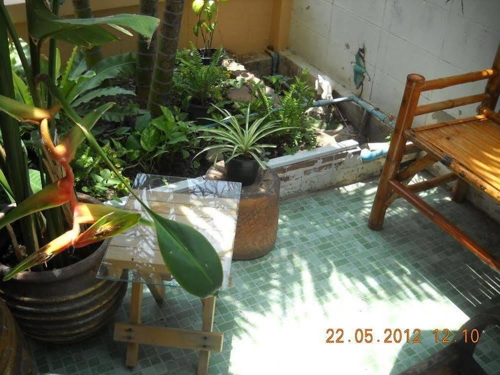 Sri Krung Guest House プラナコーン・シー・アユタヤ エクステリア 写真